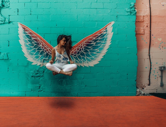 Ariel arkangyal segít a változásban ezzel a nyolc pontos angyali gyakorlattal, ha nehézzé válna az élet